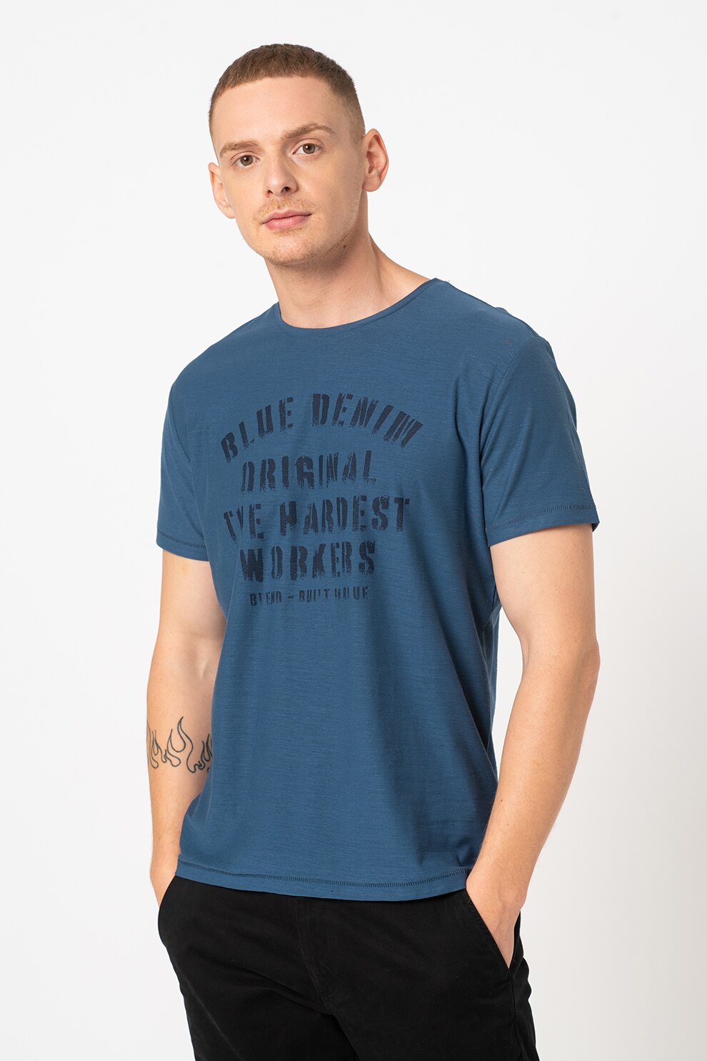 BLEND, Tricou cu decolteu la baza gatului si imprimeu text, Bleumarin