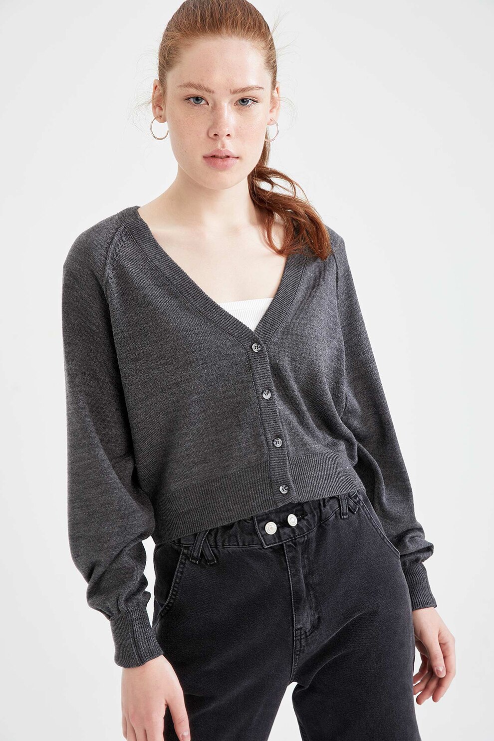 DeFacto, Cardigan cu decolteu in V, tricotat fin, Gri inchis melange