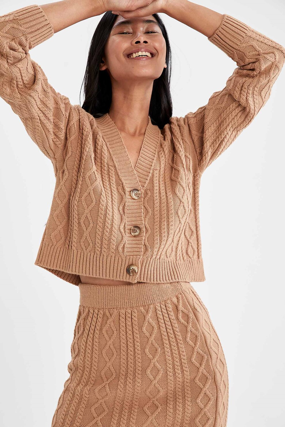 DeFacto, Cardigan crop cu decolteu in V, Cafeniu