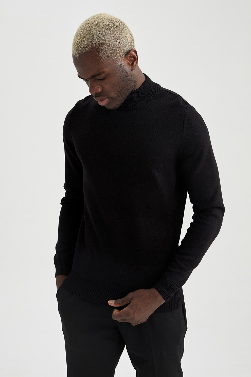 DeFacto, Pulover slim fit tricotat fin cu guler inalt, Negru