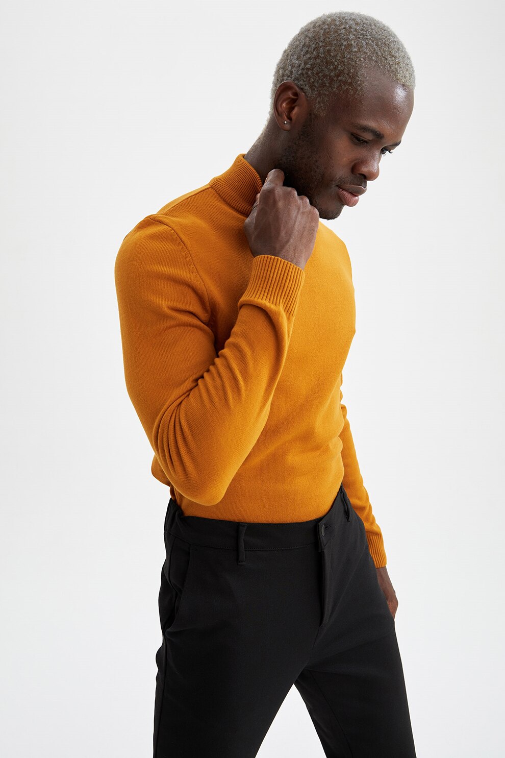 DeFacto, Pulover slim fit tricotat fin cu guler inalt, Oranj
