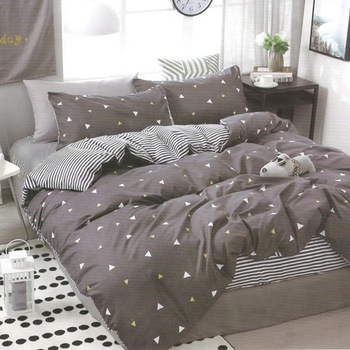 Lenjerie de pat, Pucioasa, Bumbac Satinat, 4 piese, 2 Persoane, 009-P, 200 x 230cm Lenjerie de pat, Pucioasa, Bumbac Satinat, 4 piese, 2 Persoane, 009-P, 200 x 230cm