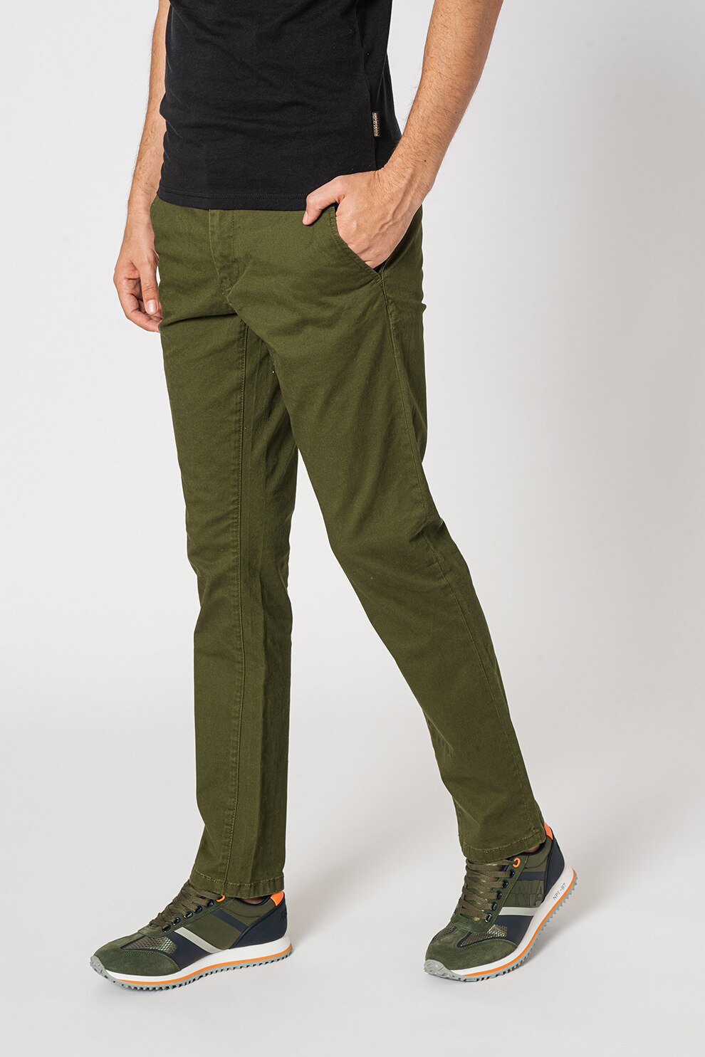 Napapijri, Pantaloni chino Mana Wint, Verde forest