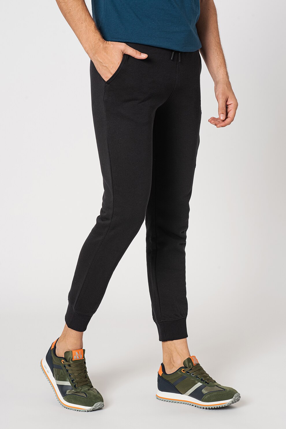 Napapijri, Pantaloni sport cu croiala conica Mamix, Negru