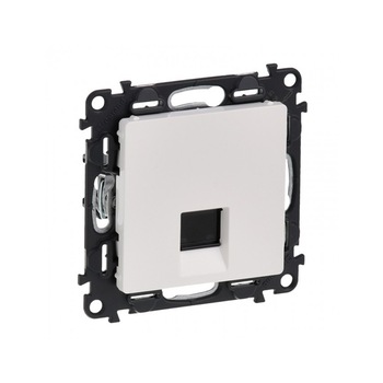 Priza RJ45 simpla UTP Cat6 alb Valena Life 753142 Priza RJ45 simpla UTP Cat6 alb Valena Life 753142