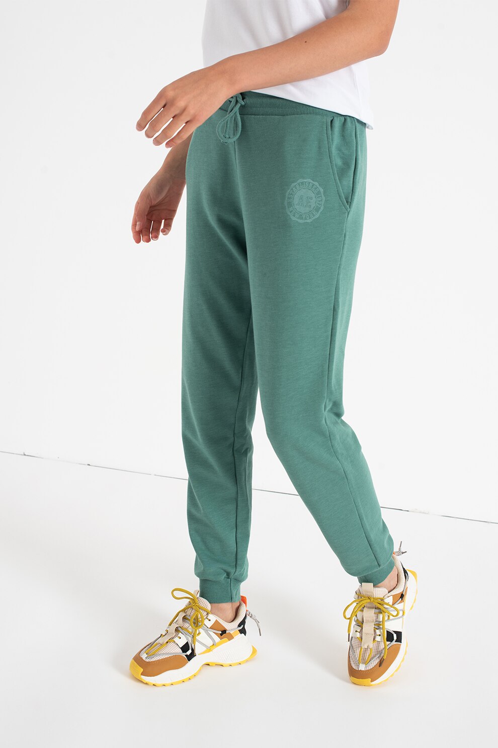 American Eagle, Pantaloni sport cu buzunare oblice, Verde
