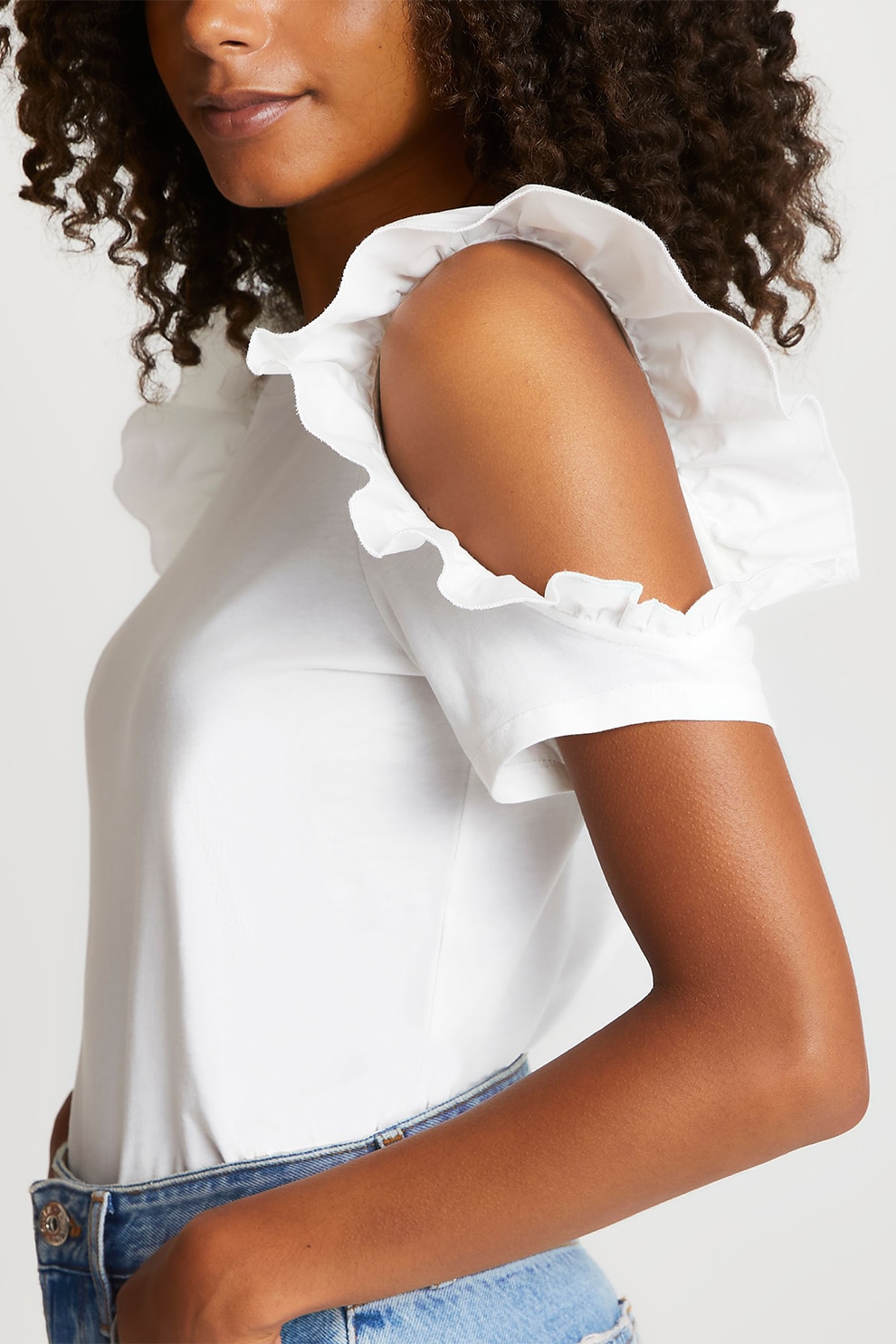 River Island, Tricou de bumbac cu maneci cu volane, Alb