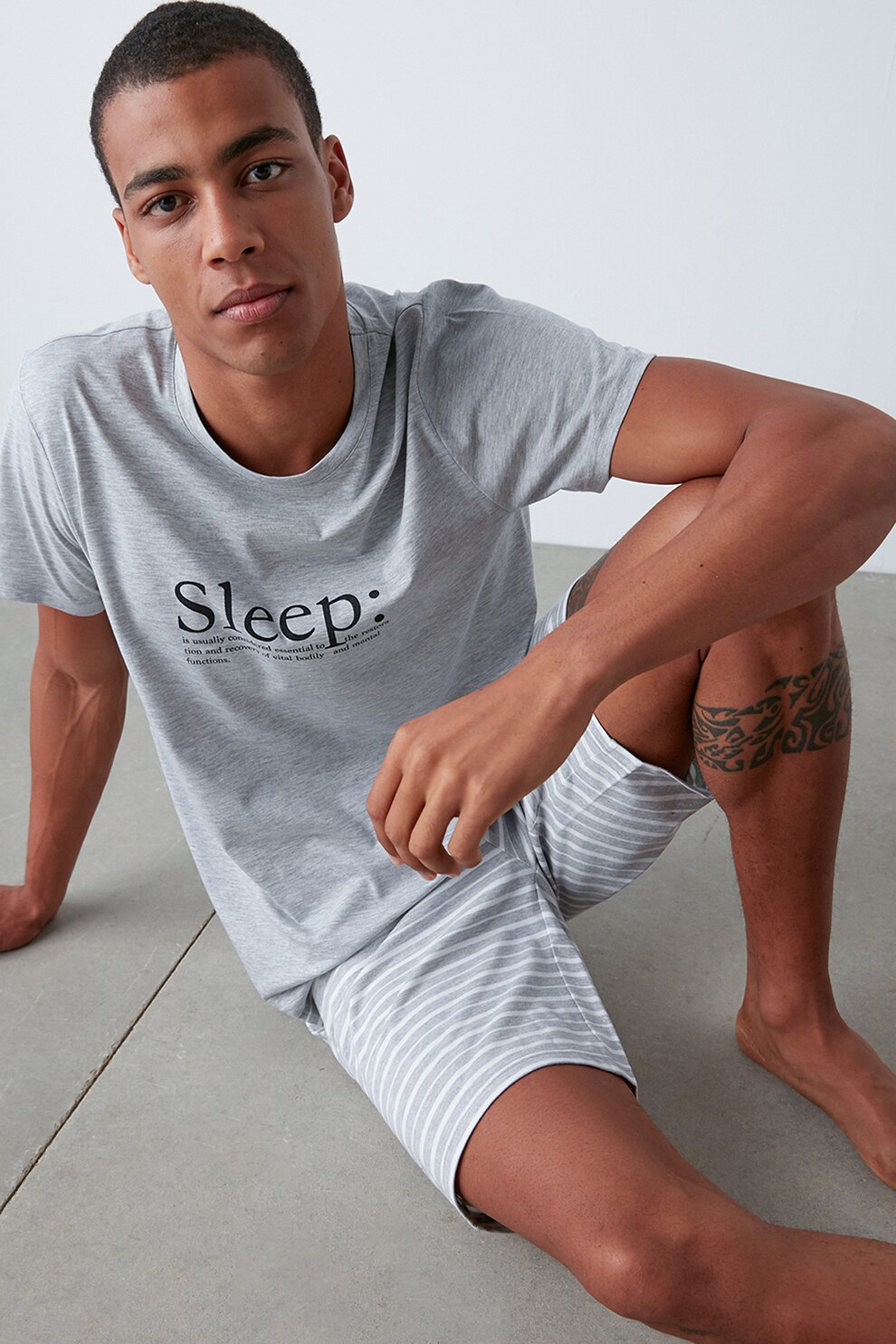 Penti, Pijama scurta cu imprimeu text, Gri deschis