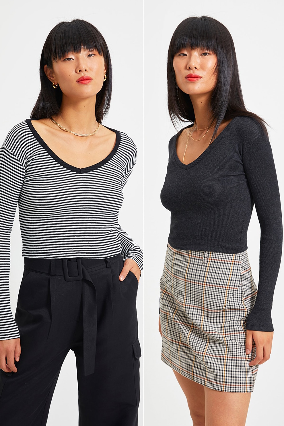 Trendyol, Set de bluze crop cu decolteu in V -2 piese, Bleumarin/Alb