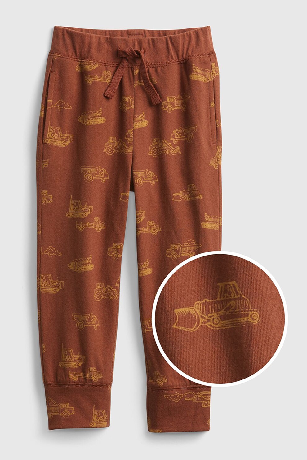 GAP, Pantaloni sport de bumbac organic cu model grafic, Maro scortisoara/Galben