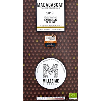 Ciocolata belgiana cu umplutura de praline artizanala Madagascar bio Millesime Chocolat, 70g Ciocolata belgiana cu umplutura de praline artizanala Madagascar bio Millesime Chocolat, 70g