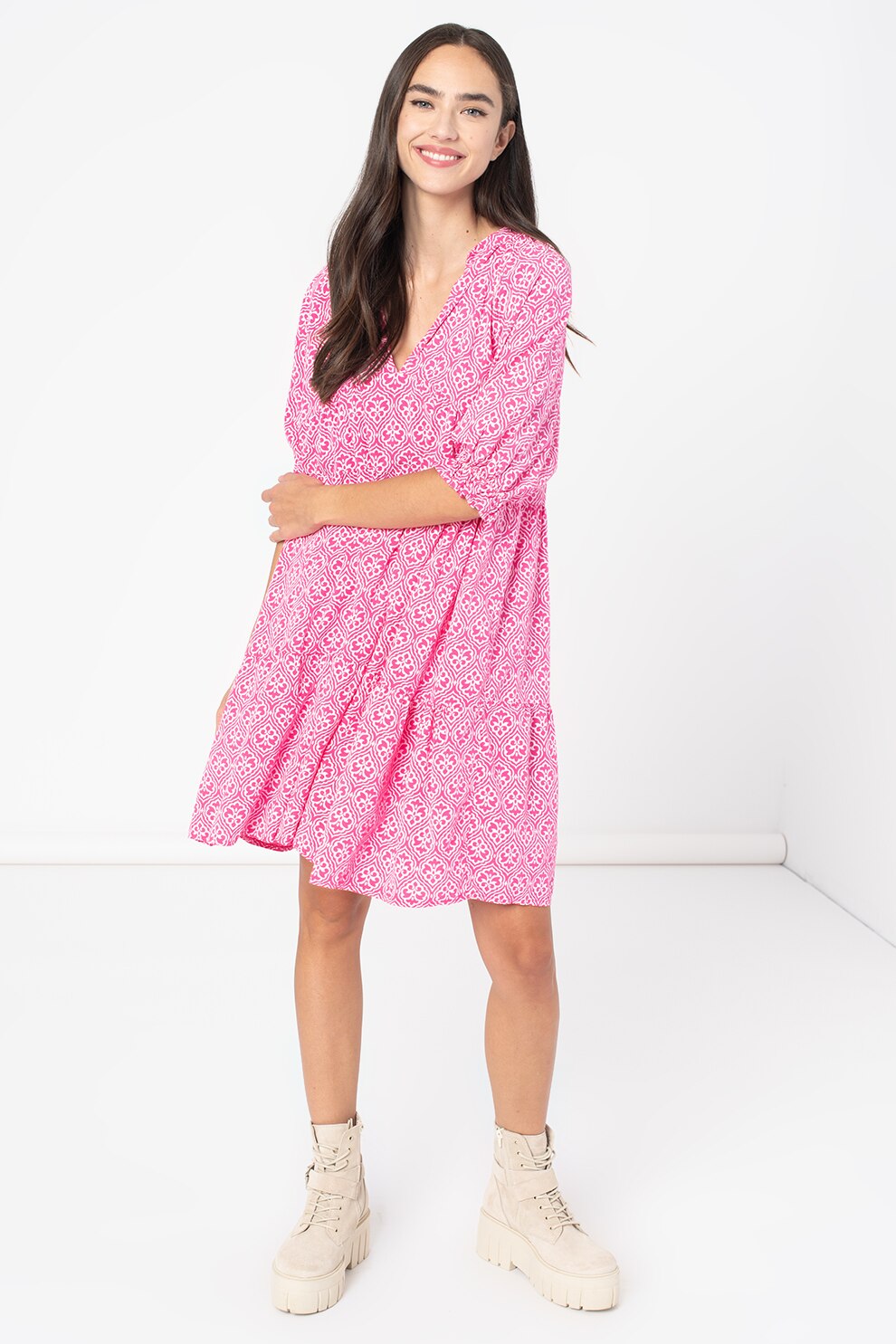 Haily's, Rochie cu croiala A si model grafic Sona, Roz/Alb