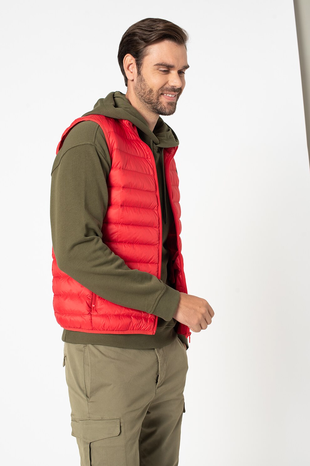 United Colors of Benetton, Vesta slim fit cu puf, Rosu