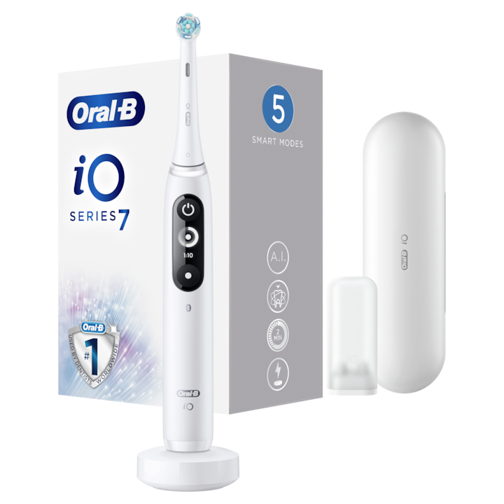 Oral-B iO7 Elektromos fogkefe, Fehér