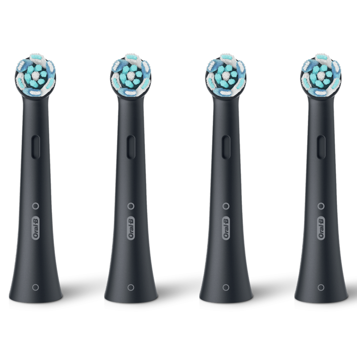 Oral-B iO Ultimate Clean Tartozék fogkefefej készlet, elektromos fogkeféhez, az iO sorozattal kompatibilis, 4 db, fekete