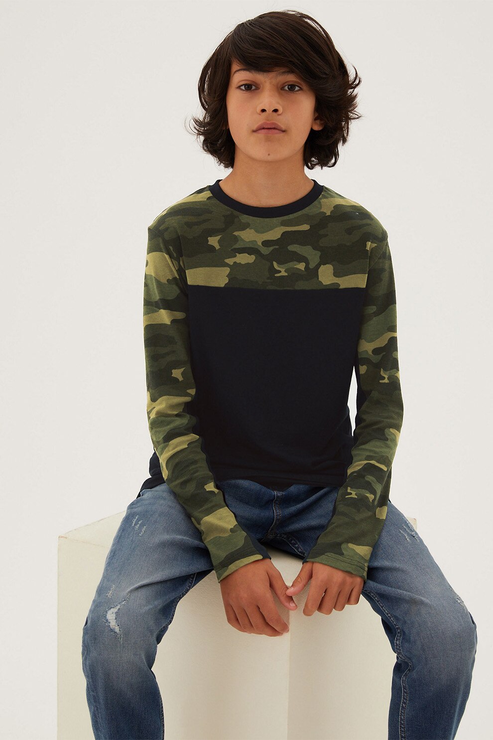 Marks & Spencer, Bluza de bumbac cu decolteu la baza gatului, Verde militar, 116-122 CM