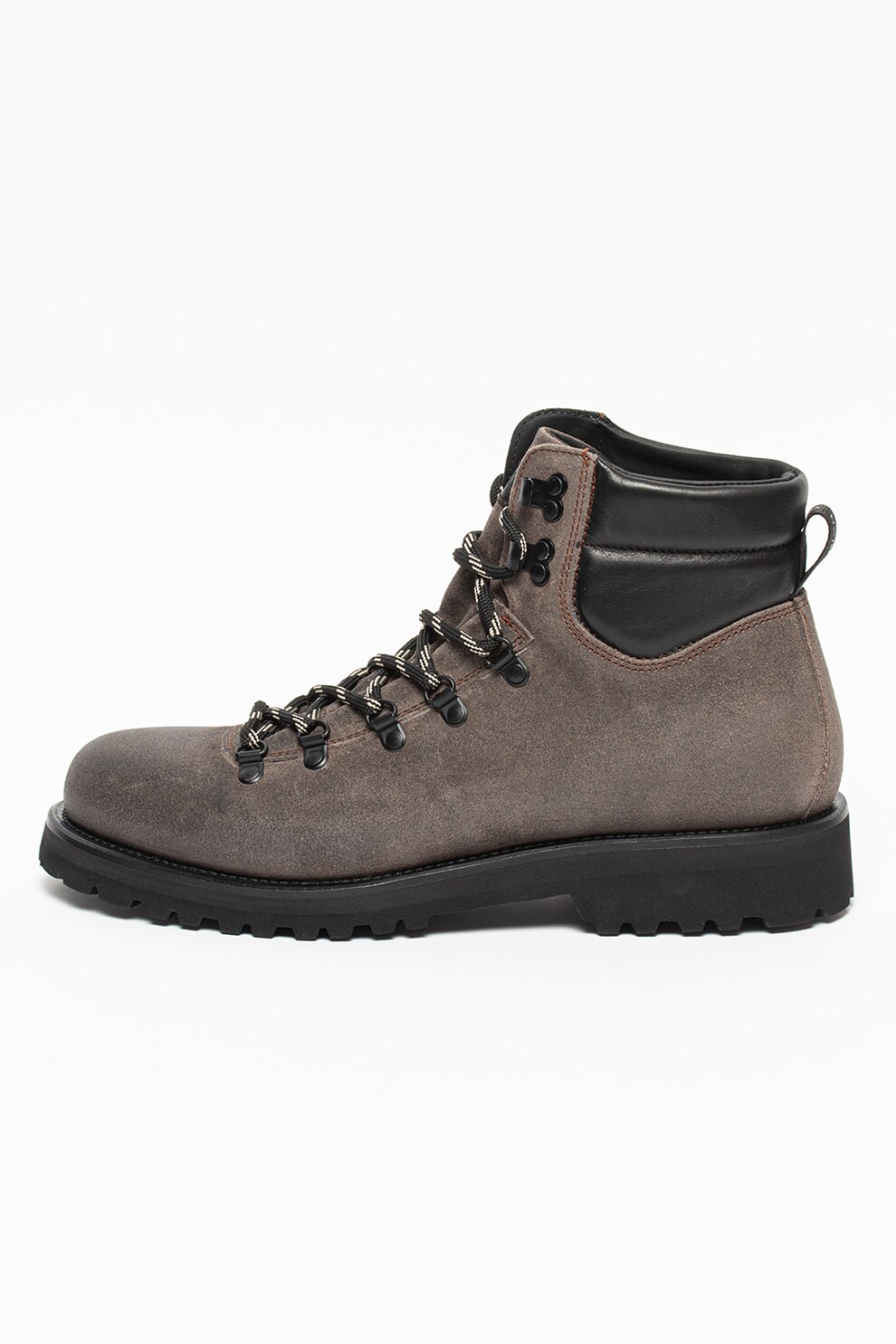 Woolrich, Ghete de piele, Gri
