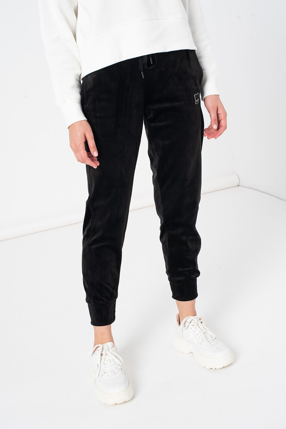 DKNY, Pantaloni sport relaxed fit de catifea, Negru