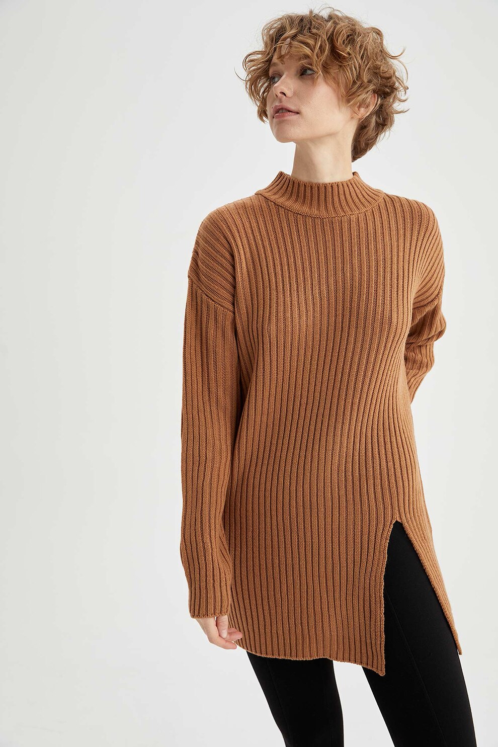 DeFacto, Pulover striat cu slit lateral, Maro