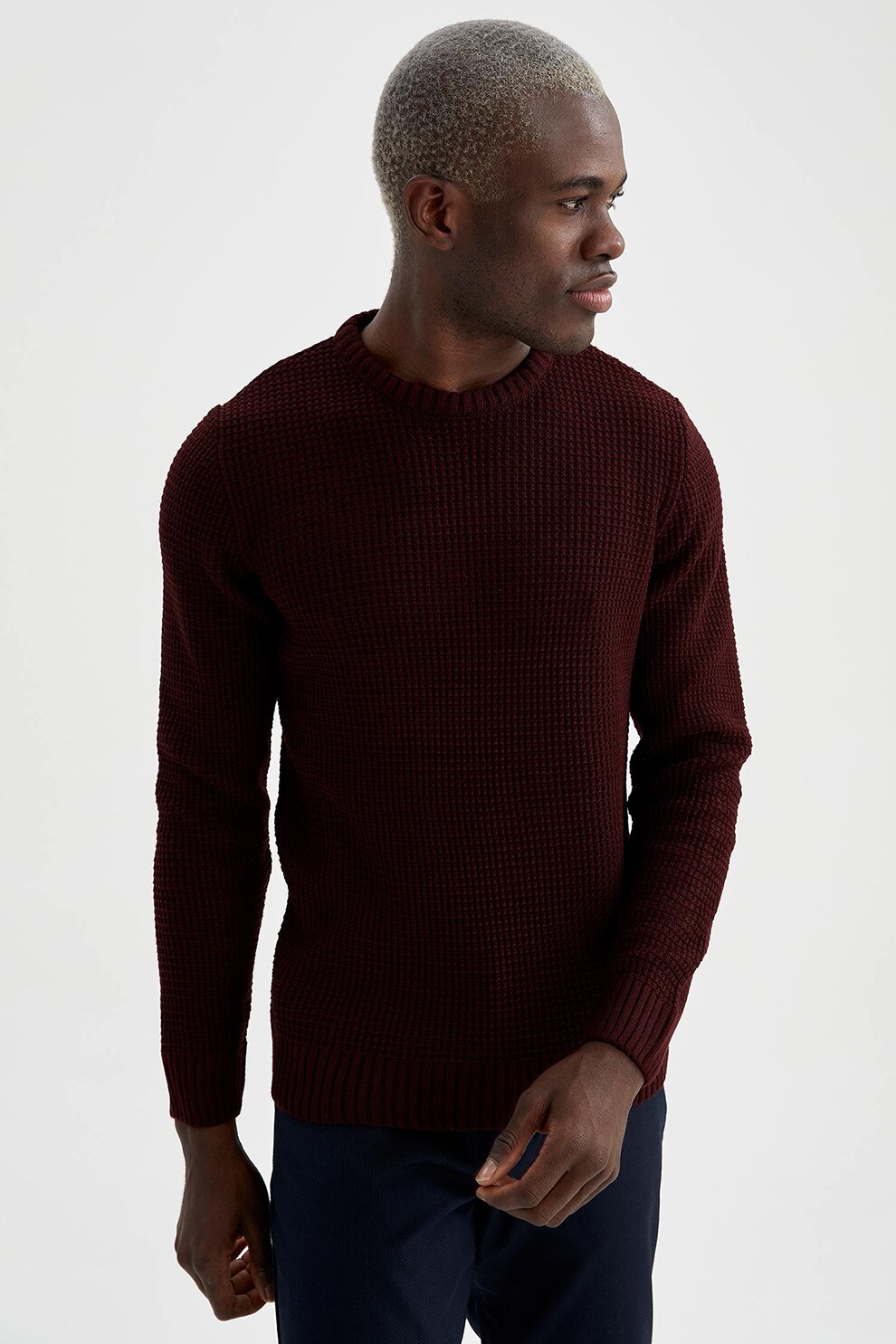 DeFacto, Pulover slim fit cu decolteu la baza gatului, Visiniu