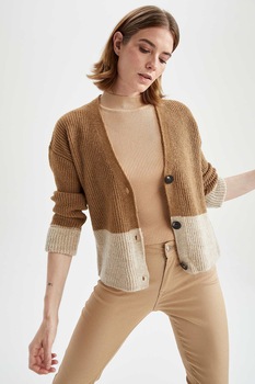 DeFacto, Cardigan colorblock cu decolteu in V, Maro camel DeFacto, Cardigan colorblock cu decolteu in V, Maro camel