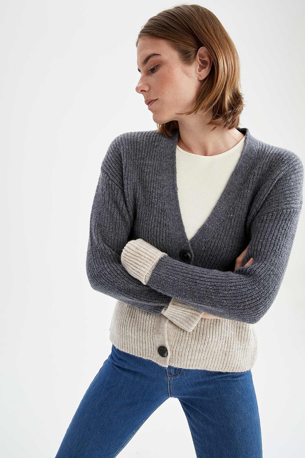 DeFacto, Cardigan colorblock cu decolteu in V, Gri
