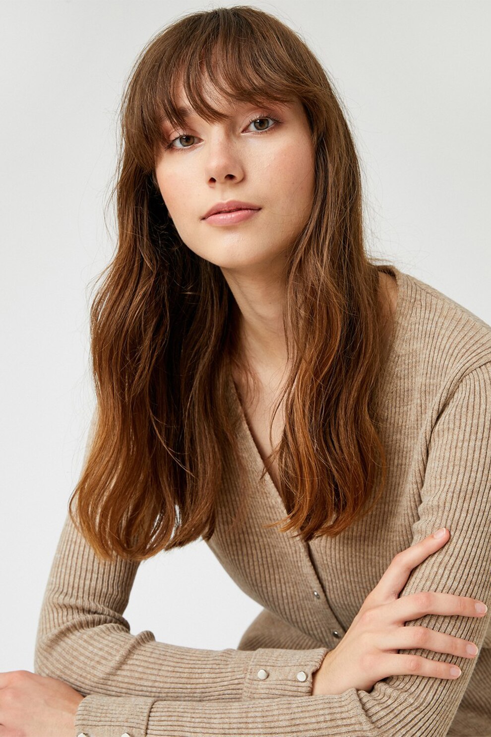 KOTON, Cardigan cu decolteu in V si aspect striat, Maro nisip