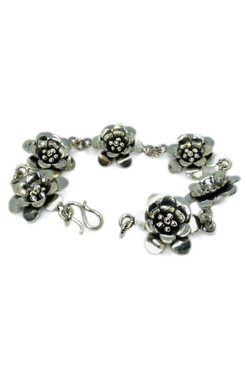 Bratara masiva, argint 925, cu detalii Florale, 19cm