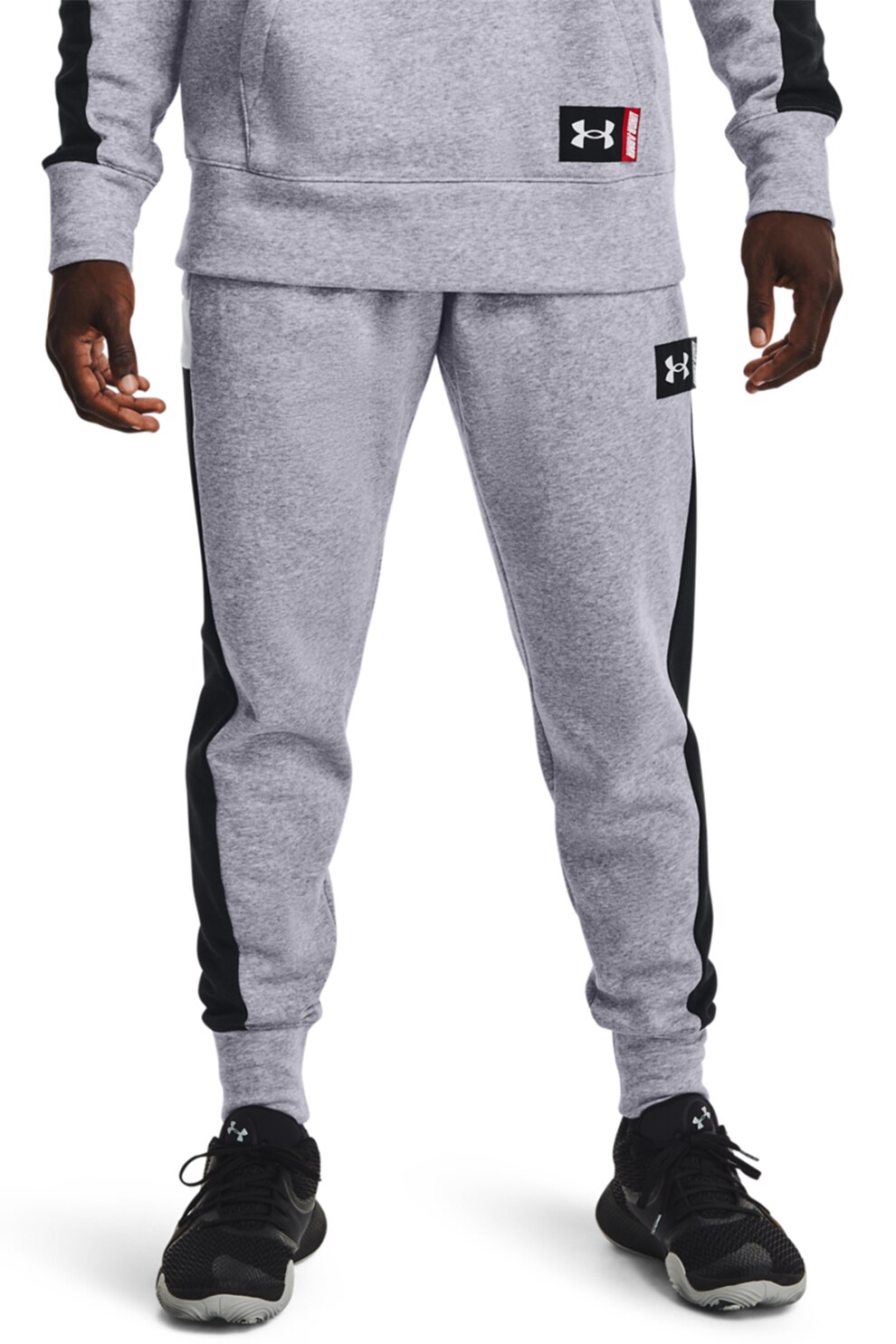 Under Armour, Pantaloni cu logo, pentru baschet Baseline, Gri melange