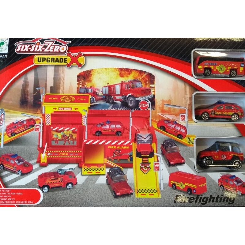 Set parcare si accesorii Statie Pompieri 41x25x6.5 cm Rosu