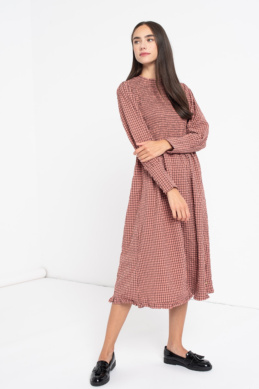 Maison Scotch, Rochie midi cu model gingham si aspect sifonat, Roz/Gri