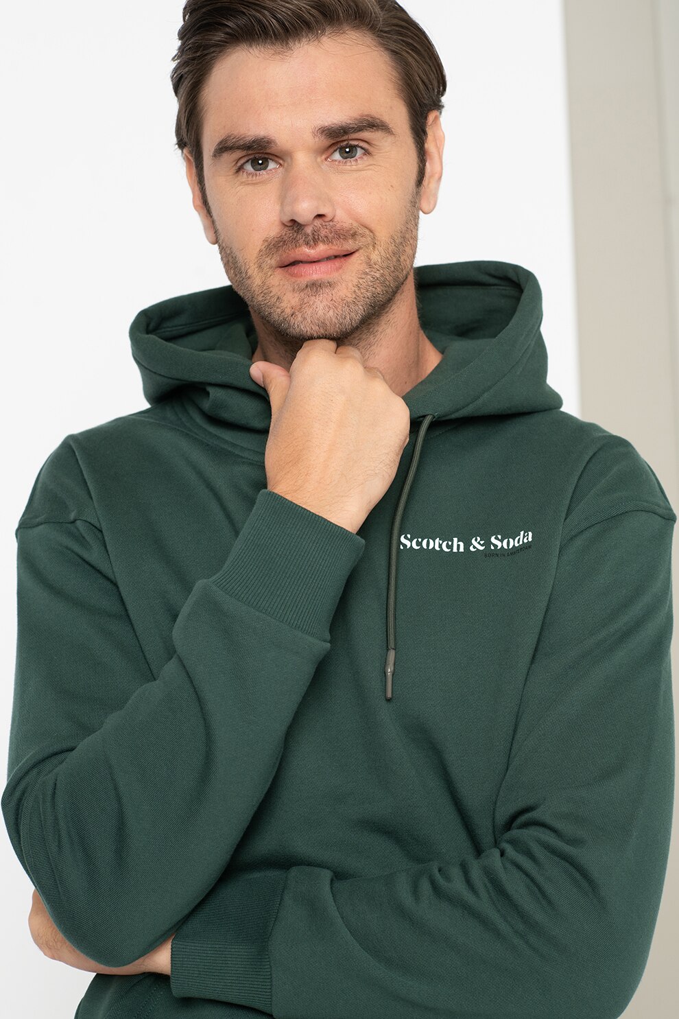 Scotch & Soda, Hanorac de bumbac organic cu buzunar kangaroo, Verde englez/Alb