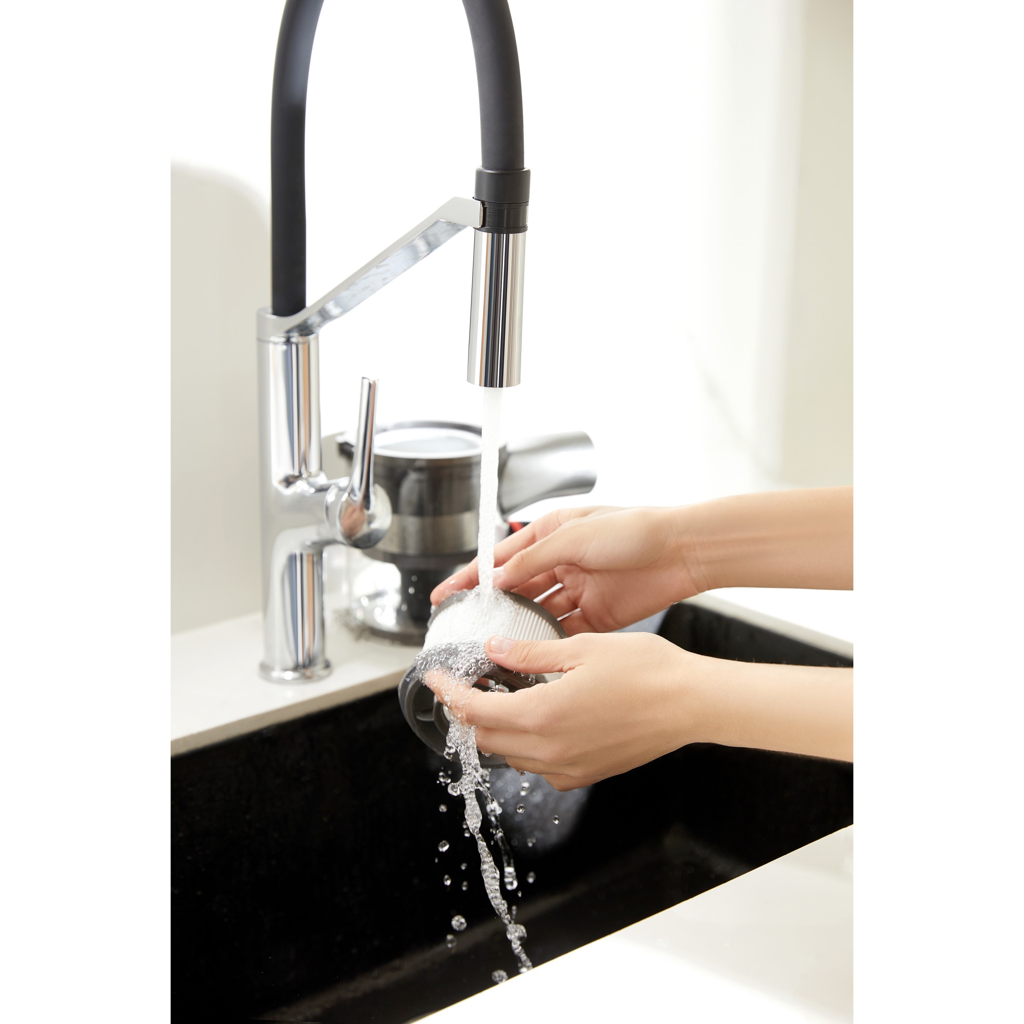 Aspirator vertical fara fir, Dreame T30, 550W, Autonomie 90 minute, Putere de aspirare 27000 Pa, Rezervor 600 ml, Gri