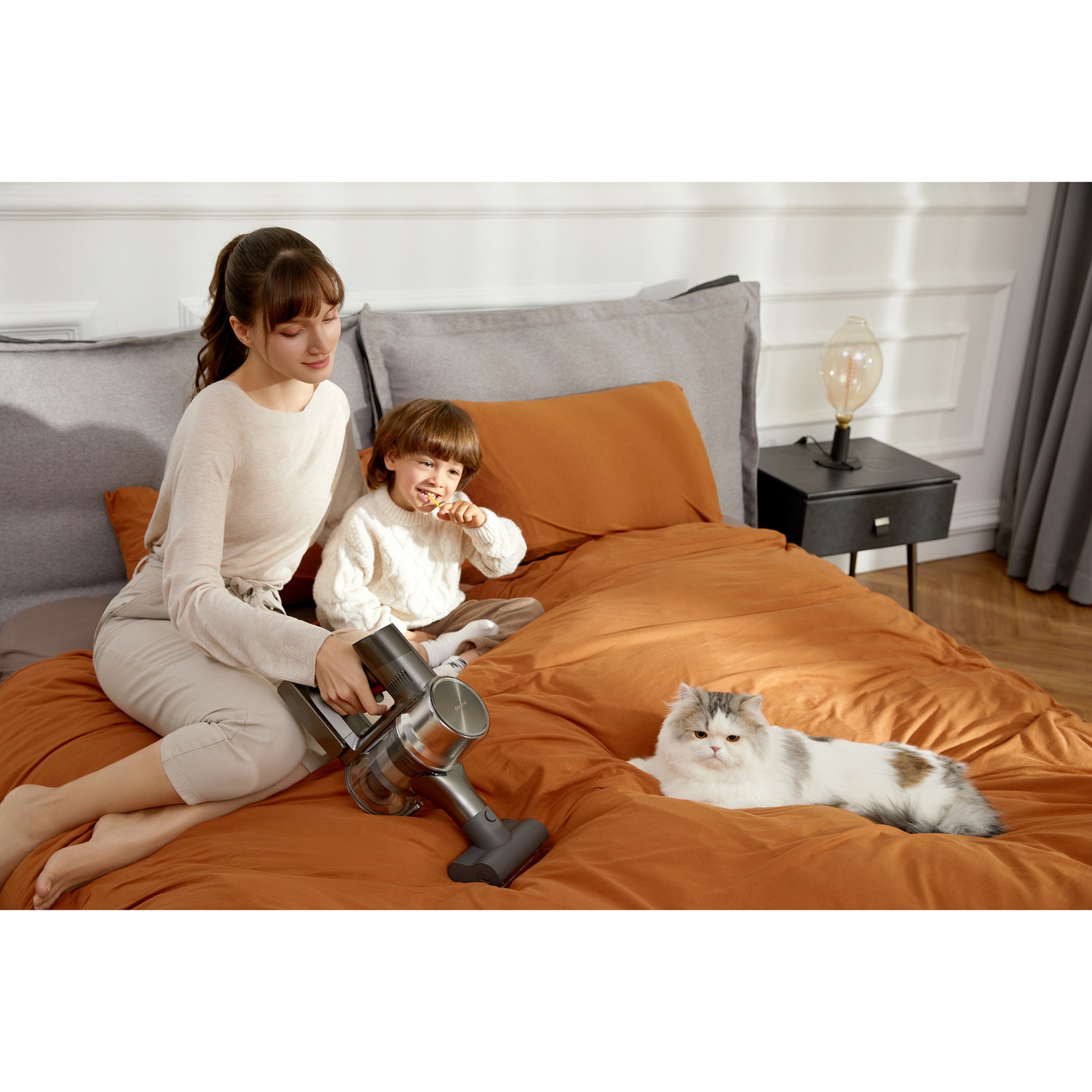 Aspirator vertical fara fir, Dreame T30, 550W, Autonomie 90 minute, Putere de aspirare 27000 Pa, Rezervor 600 ml, Gri