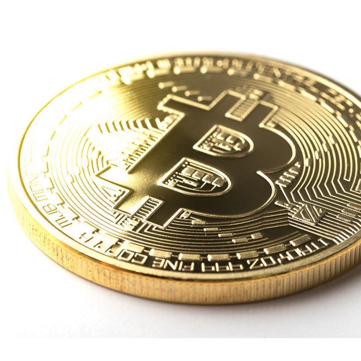 Moneda crypto pentru colectionari, GMO, Bitcoin, aurie