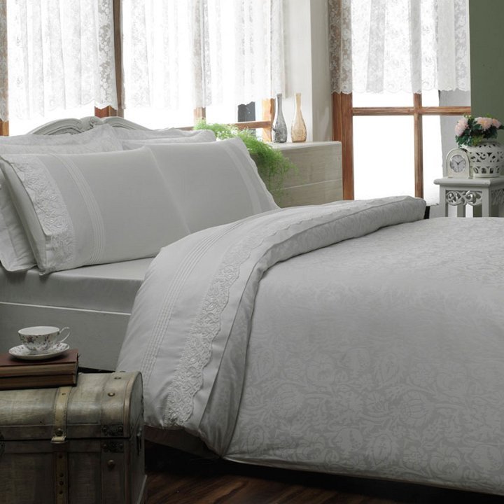 Set lenjerie pat dublu satin de lux,6 piese TAC, 240x260 cm, Jakar Alida Ekru