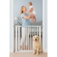 Poarta de Siguranta idealStore Safety Gate pentru Scari, dimensiuni ajustabile 75 - 85 cm, Fabricata din Otel, culoare Alb