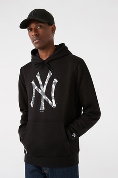 New Era, Hanorac cu imprimeu logo supradimensionat New York Yankees, Negru/Alb New Era, Hanorac cu imprimeu logo supradimensionat New York Yankees, Negru/Alb