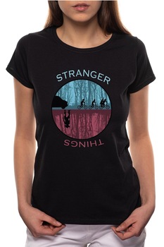 Tricou dama, Stranger Things - Forest, 100% Bumbac, B175, Negru Tricou dama, Stranger Things - Forest, 100% Bumbac, B175, Negru
