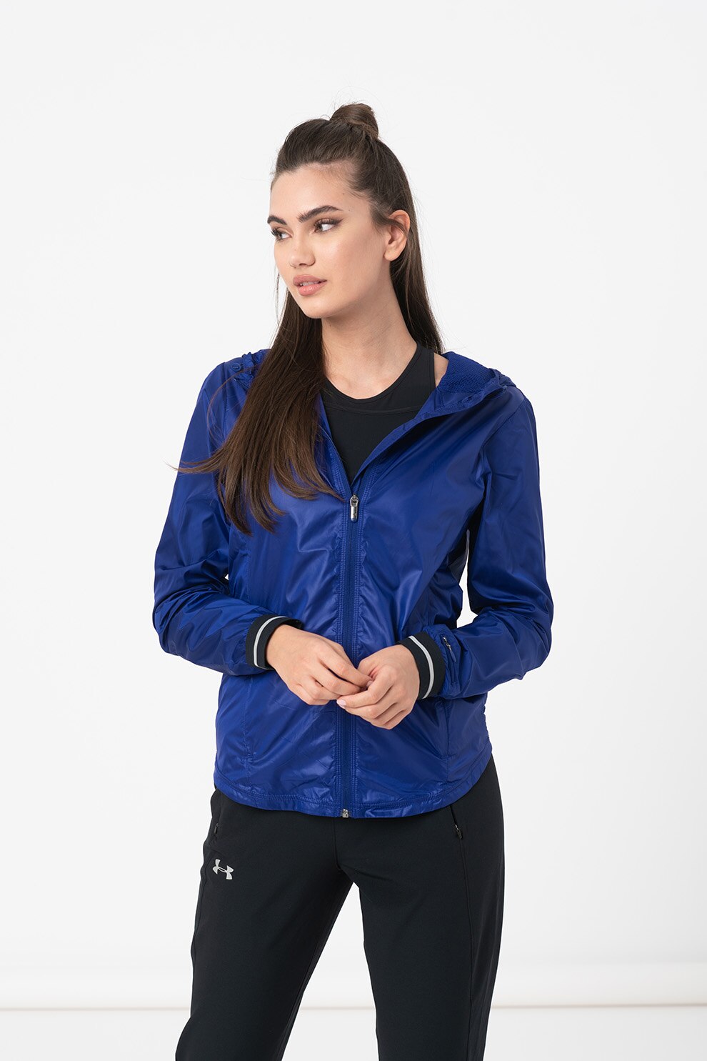 Under Armour, Jacheta rezistenta la apa cu gluga, pentru fitness Layered Up, Indigo