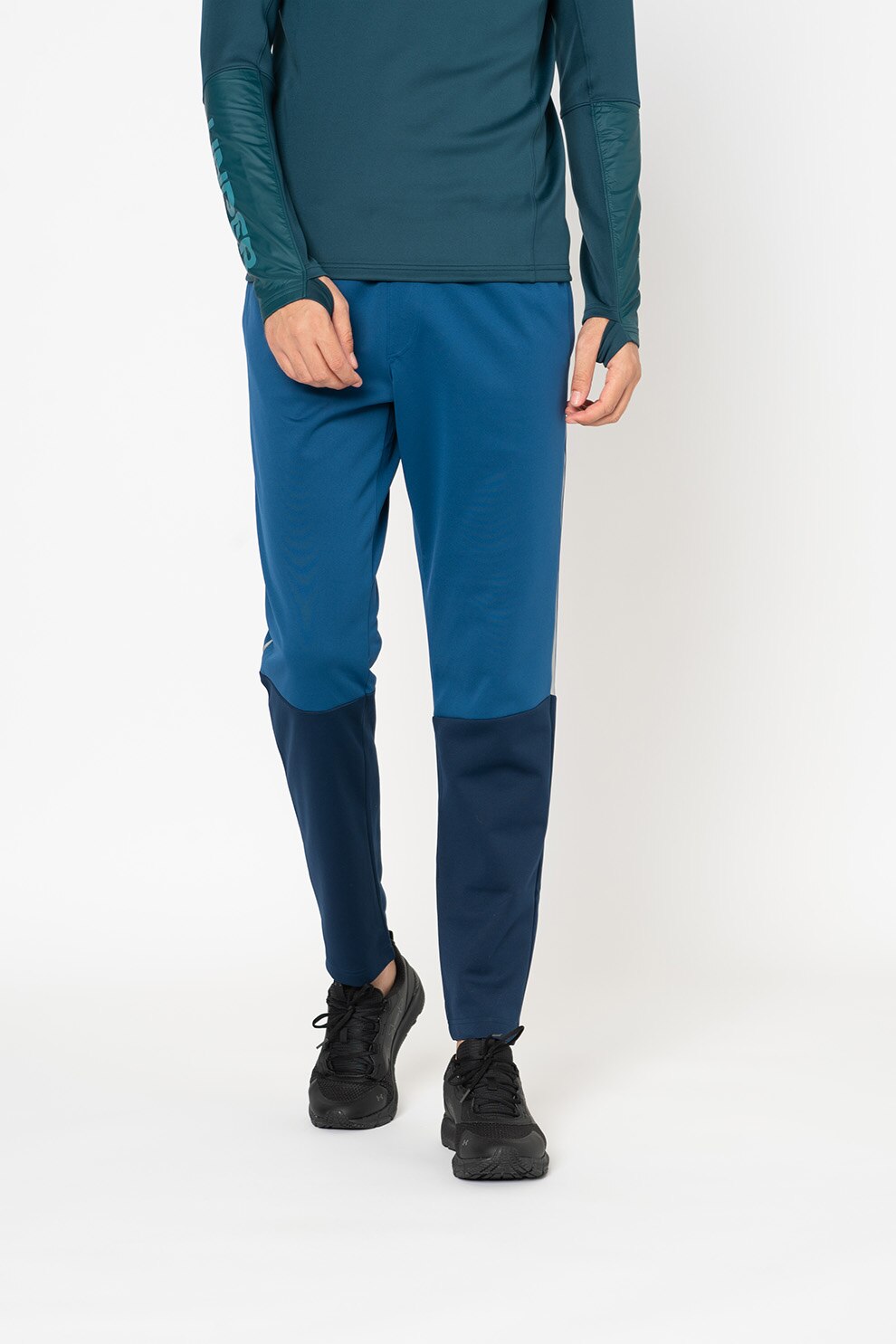 Under Armour, Pantaloni cu croiala conica, pentru fitness Recovery Travel, Albastru inchis/Argintiu