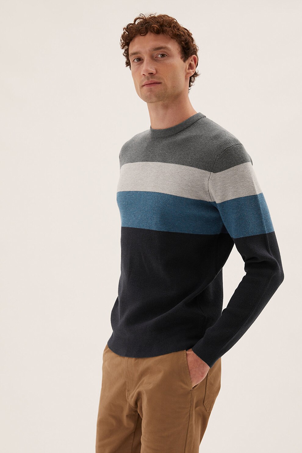 Marks & Spencer, Pulover cu decolteu la baza gatului si model in dungi, Negru stins/Albastru/Gri inchis, L