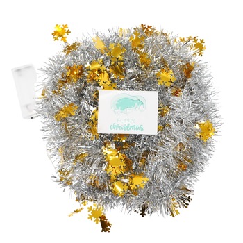 Beteala Craciun cu LED, Aurie, model cu fulgi de nea, 2 m x 5 cm, PVC, Sir, Artificiala, Flippy Beteala Craciun cu LED, Aurie, model cu fulgi de nea, 2 m x 5 cm, PVC, Sir, Artificiala, Flippy