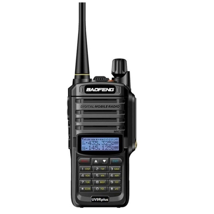 Преносима радиостанция Baofeng UV-9R PLUS, 18W, двучестотна 136 - 174 MHz / 400-520 Mhz