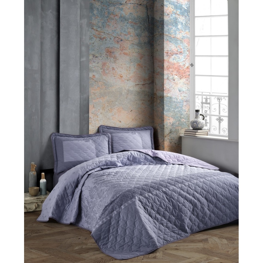 Cuvertura matlasata 240 x 260 cm cu 2 fete perna bumbac 100%, 3 piese, Pucioasa, Risa V1