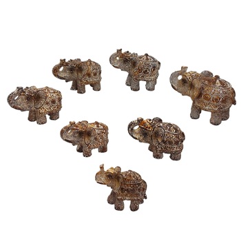 Set 7 Statuete ArtDeco Mistery Elefanti din polirasina de culoare maron-ciocolatiu cu insertii punctiforme albe si sclipici Set 7 Statuete ArtDeco Mistery Elefanti din polirasina de culoare maron-ciocolatiu cu insertii punctiforme albe si sclipici