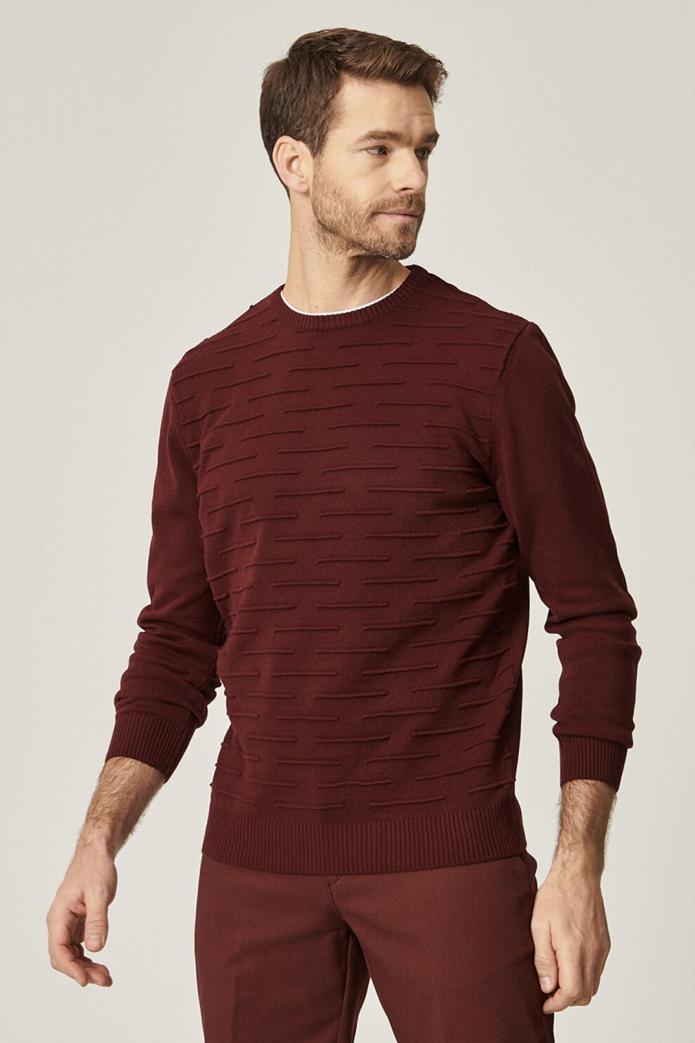 AC&Co, Pulover texturat cu decolteu la baza gatului, Visiniu