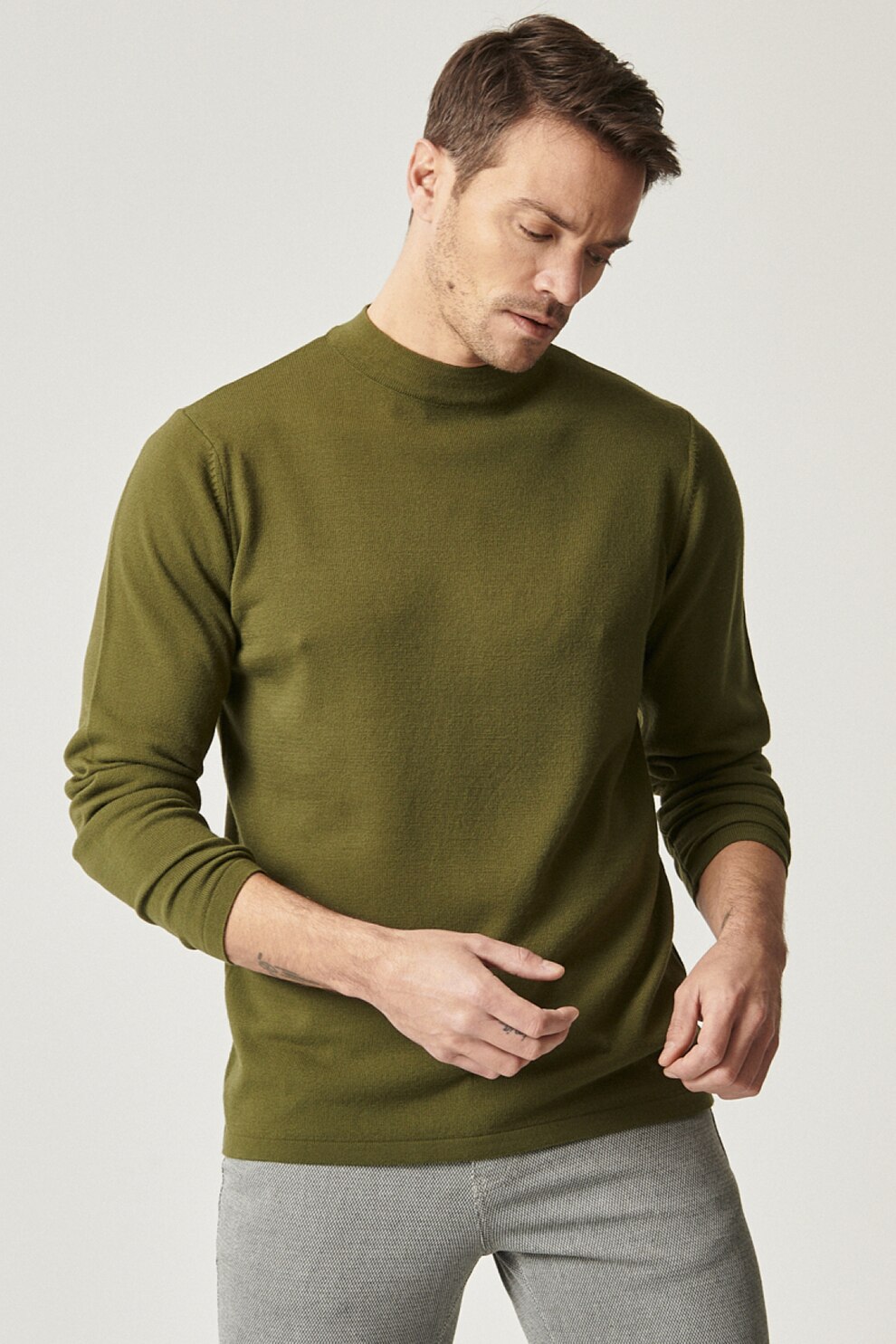 AC&Co, Pulover tricotat fin cu guler scurt, Verde militar