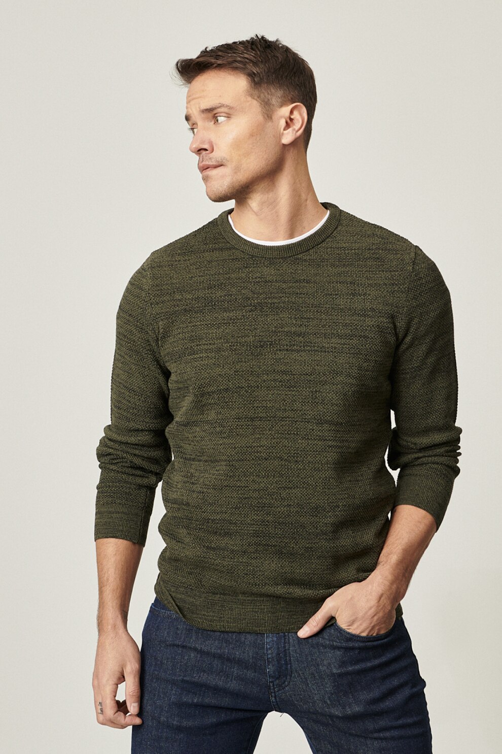 AC&Co, Pulover cu decolteu la baza gatului si aspect texturat, Verde forest/Negru