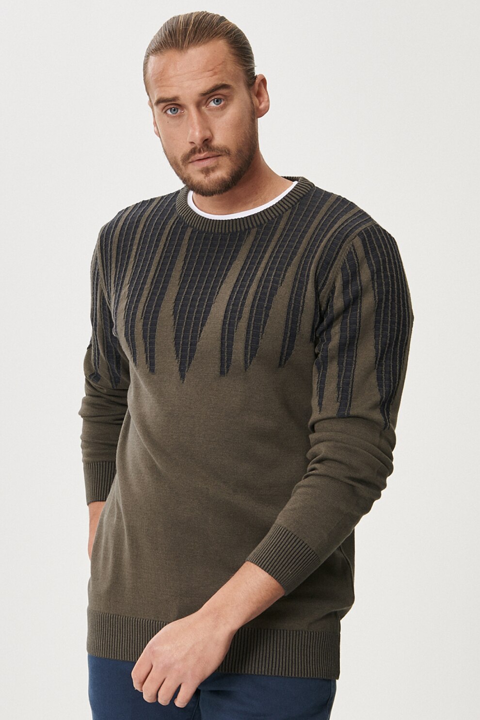 AC&Co, Pulover regular fit cu decolteu la baza gatului, Verde forest/Bleumarin inchis